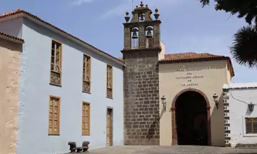Fachada principal del Santuario del Santísimo Cristo en San Cristóbal de La Laguna.