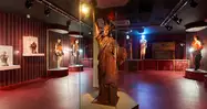 Figura de la estatua de la libertad del museo del chocolate.