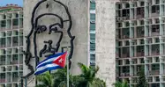 Plaza de la Revolución y silueta del Che Guevara en La Habana, Cuba